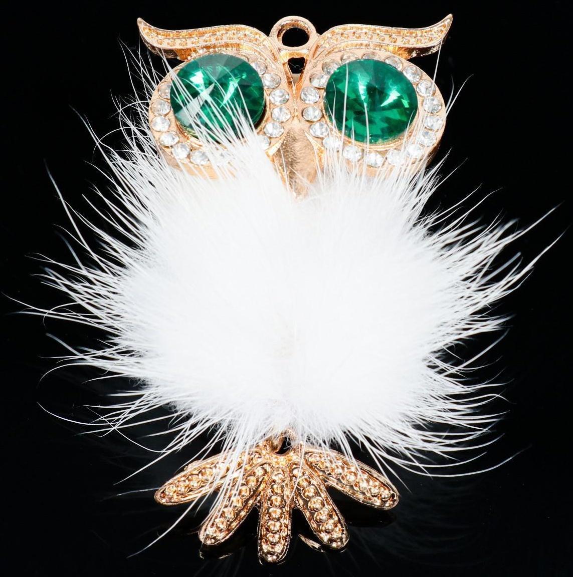 Украшение в дефлектор автомобиля 