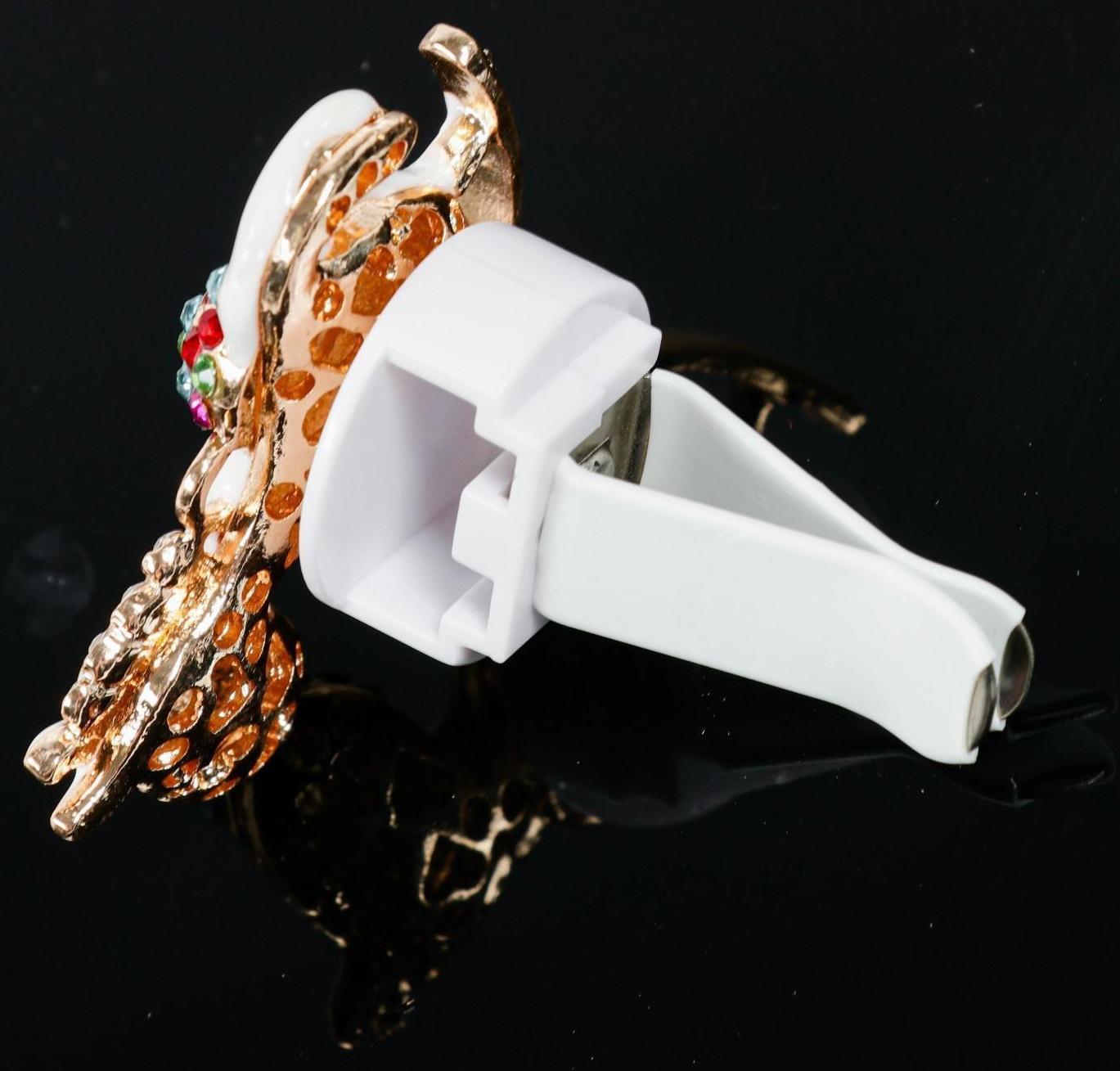 Украшение в дефлектор автомобиля 