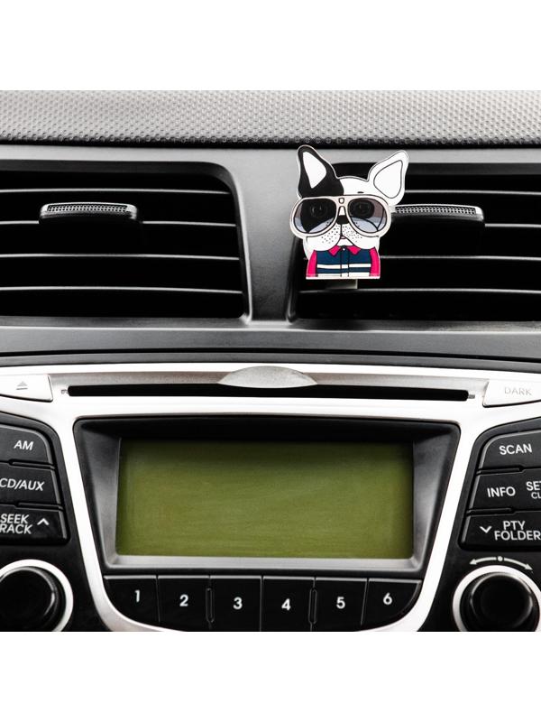 Украшение в дефлектор автомобиля 