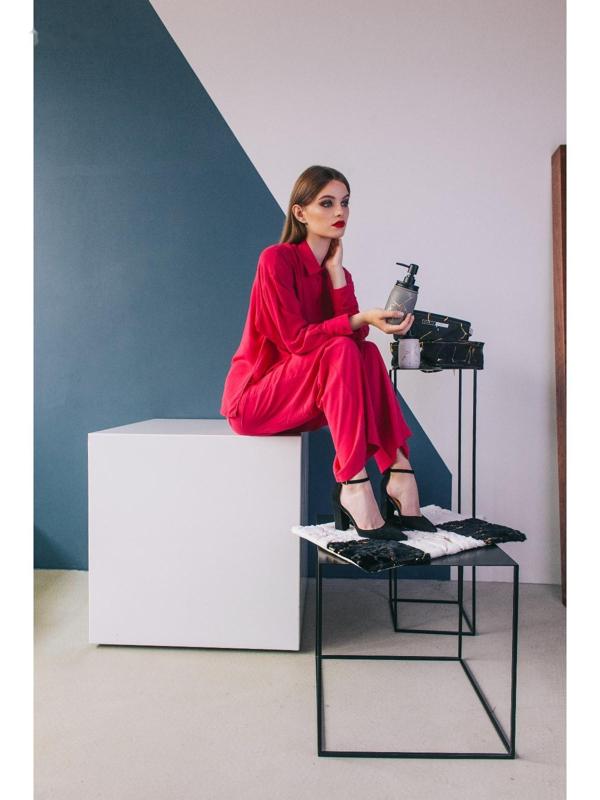 Дозатор для жидкого мыла «Зевс», 500 мл, цвет белый