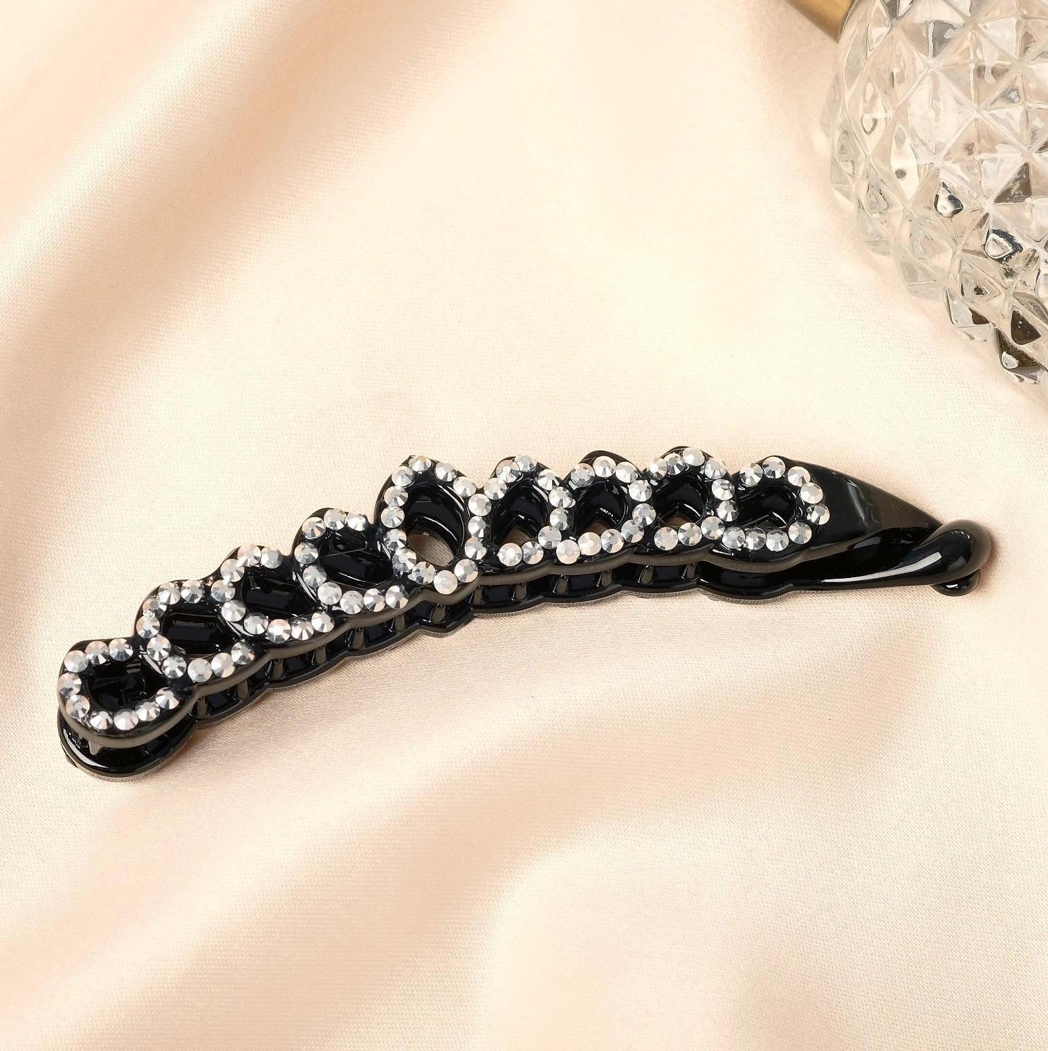 Банан для волос 