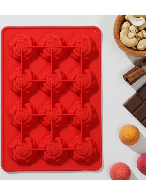 Форма для льда и кондитерских украшений Доляна «Розочки», 20,7×14,3×1,3 см, силикон, 12 ячеек, цвет МИКС
