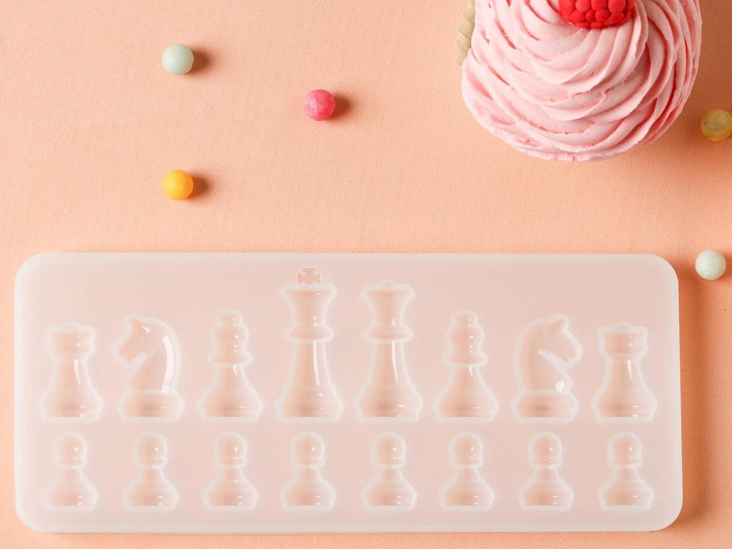 Набор молдов кондитерских «Шахматы», 2 шт: доска 31×1 см, 20,5×8,5×1 см, цвет прозрачный