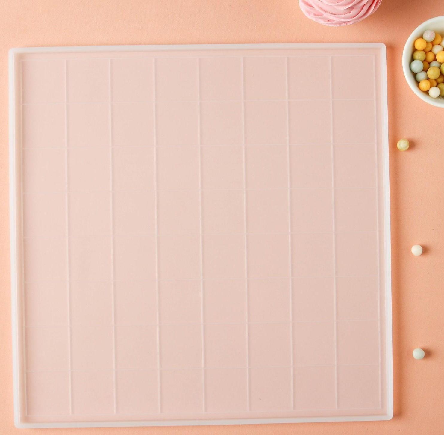 Набор молдов кондитерских «Шахматы», 2 шт: доска 31×1 см, 20,5×8,5×1 см, цвет прозрачный