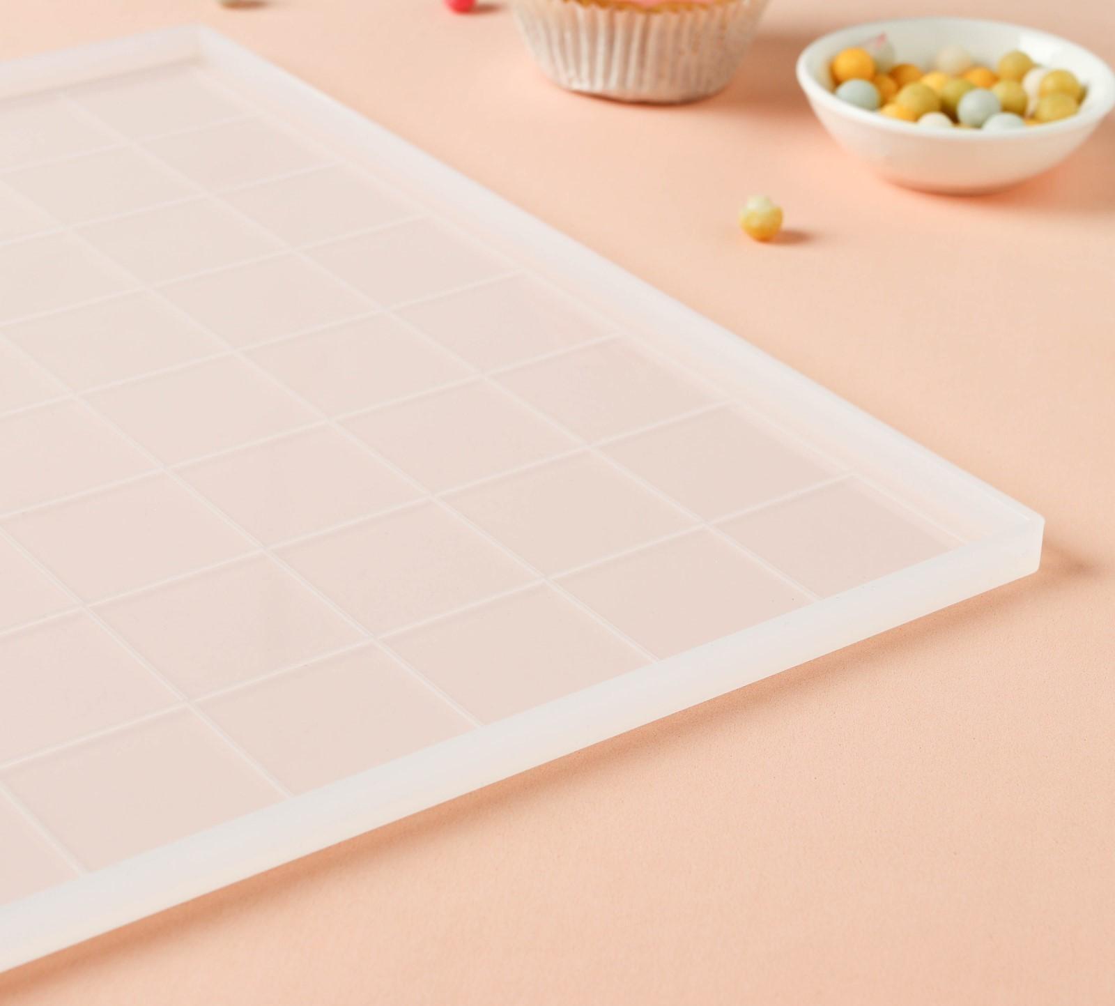 Набор молдов кондитерских «Шахматы», 2 шт: доска 31×1 см, 20,5×8,5×1 см, цвет прозрачный