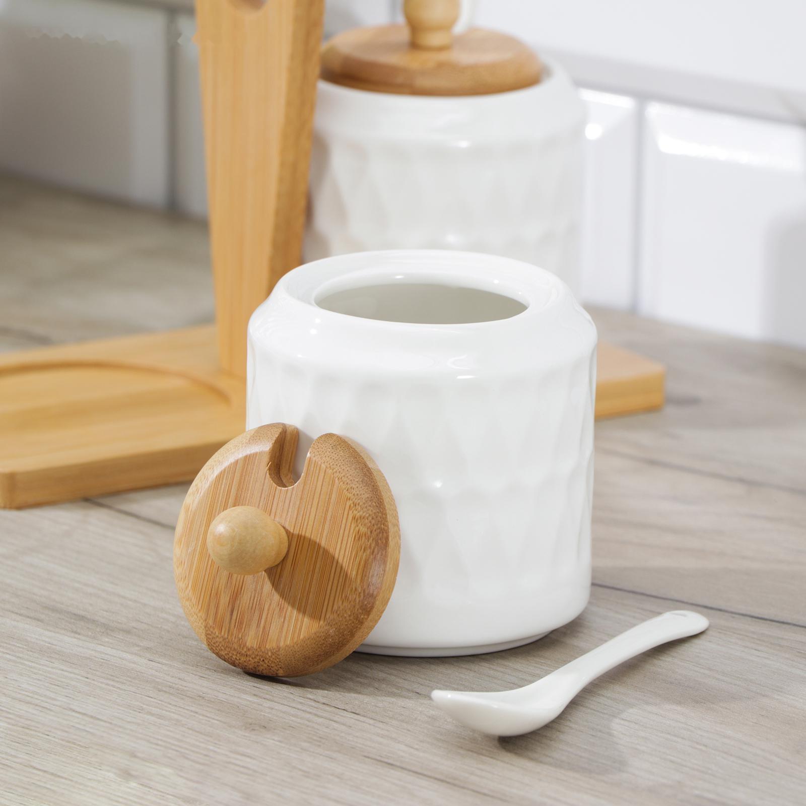 Набор банок керамический для сыпучих продуктов Доляна «Эстет. Герда», 2 предмета на деревянной подставке