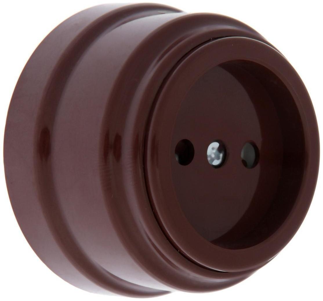 Розетка BYLECTRICA Ретро РА16-0205, 16А, одномест., наруж., без з/к, со штор., IP20, корич.