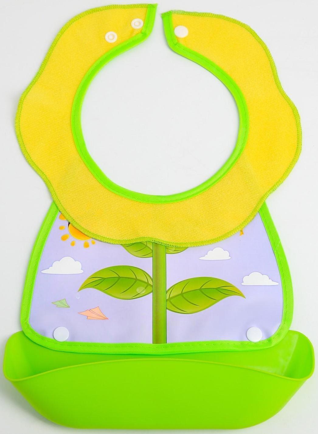 Нагрудник для кормления «Цветочек» непромокаемый на кнопке, с супер-карманом, цвет зелёный