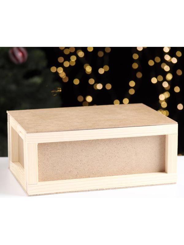 Подарочная коробка 