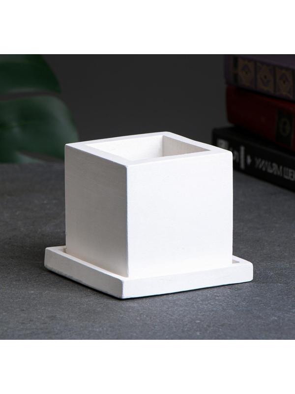 Фигурное кашпо 