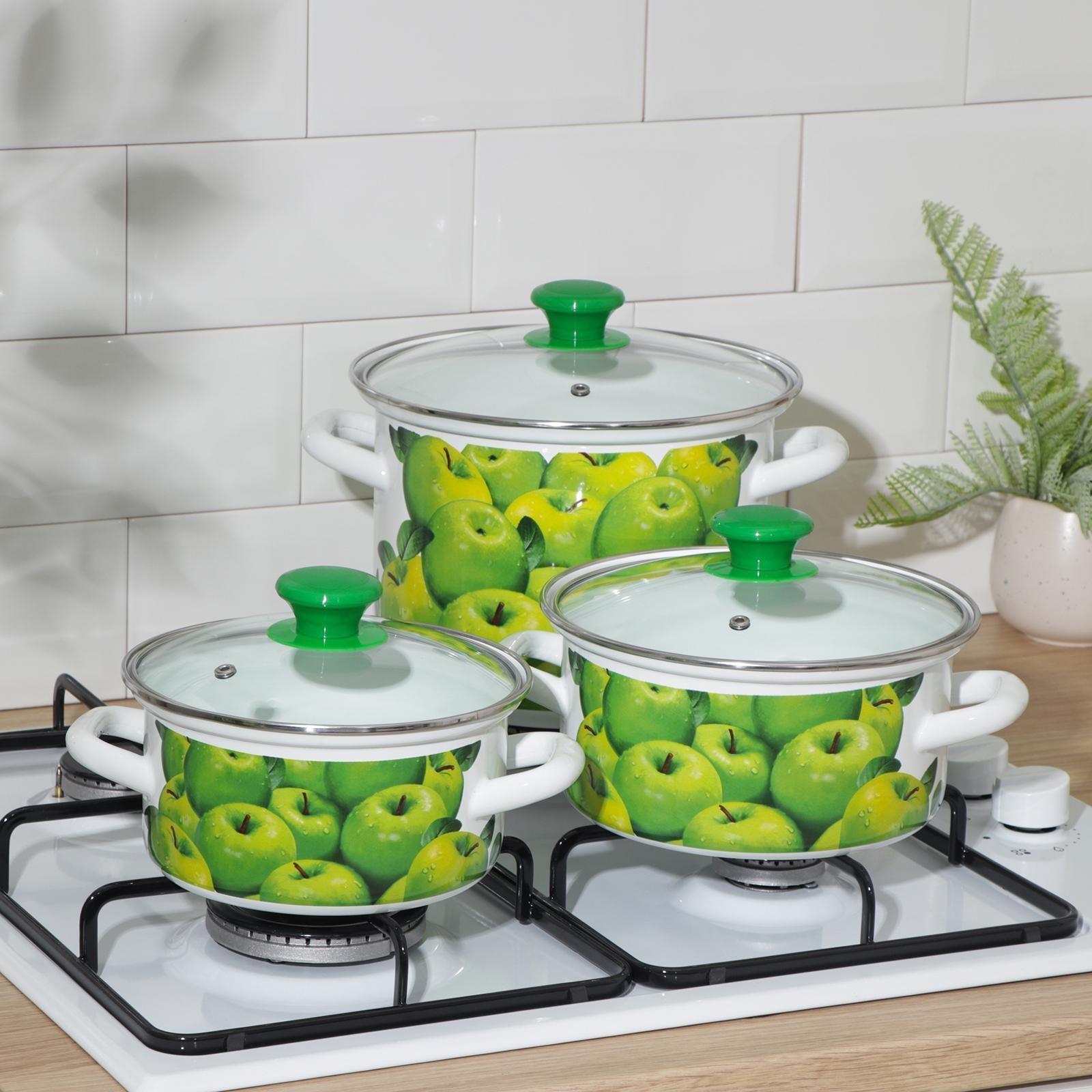 Набор кастрюль «Поздние яблоки», 3 предмета: 1,5 л, 2,3 л, 5 л, крышки, индукция, цвет зелёный