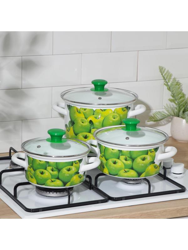 Набор кастрюль «Поздние яблоки», 3 предмета: 1,5 л, 2,3 л, 5 л, крышки, индукция, цвет зелёный