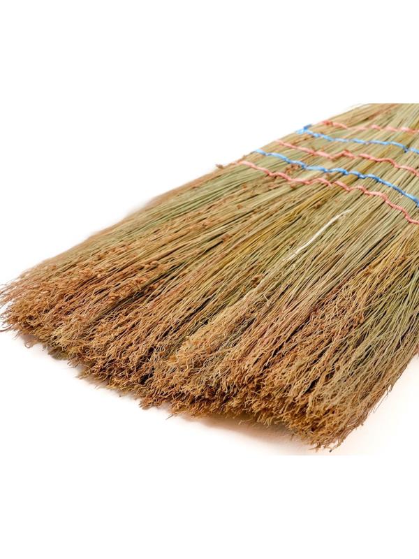 Метла узбекская из сорго с деревянной ручкой, 130-136 см, ручная работа