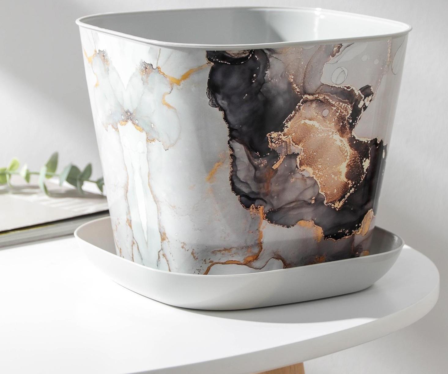 Горшок с поддоном «Мрамор», 3,7 л, цвет светло-серый