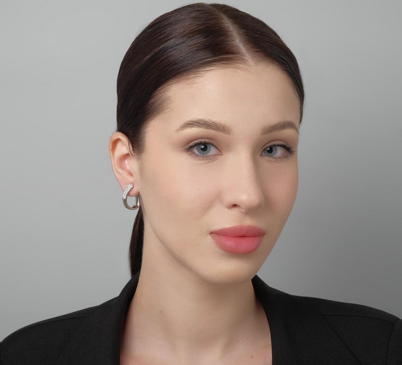 Серьги со стразами 