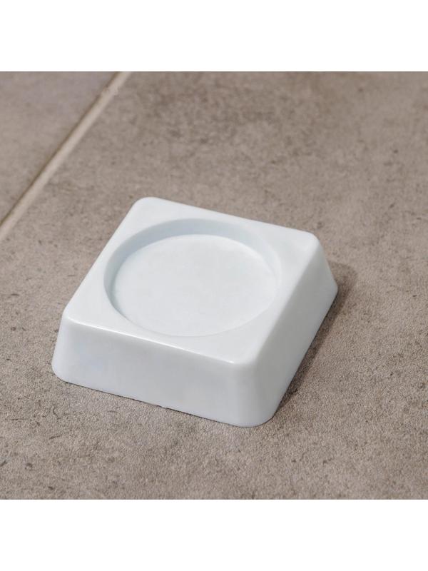 Набор подставок антивибрационных «Доляна», 4 шт, квадратные, цвет белый