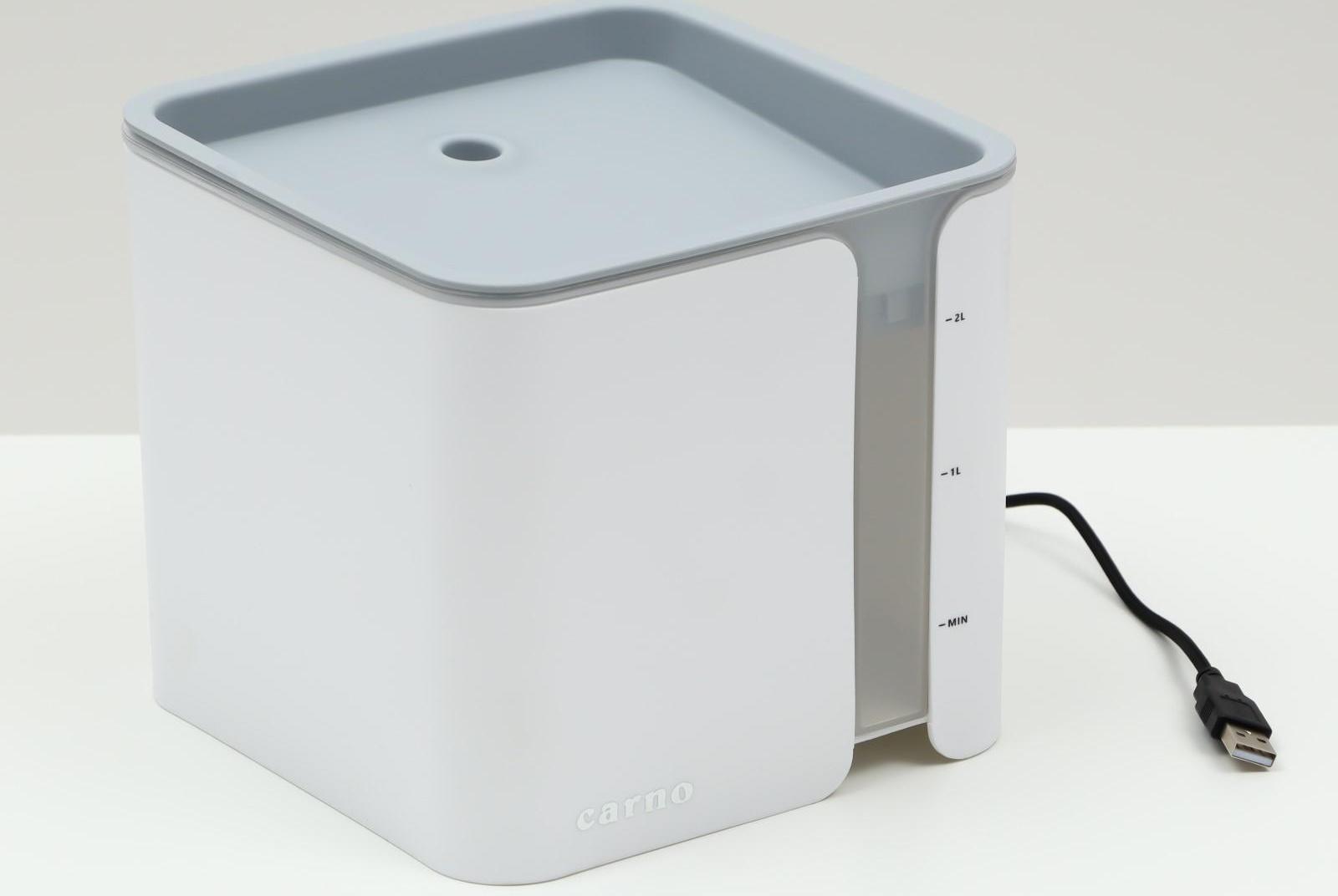 Фонтанчик для животных Carno, 2 л, от USB, бело-серый