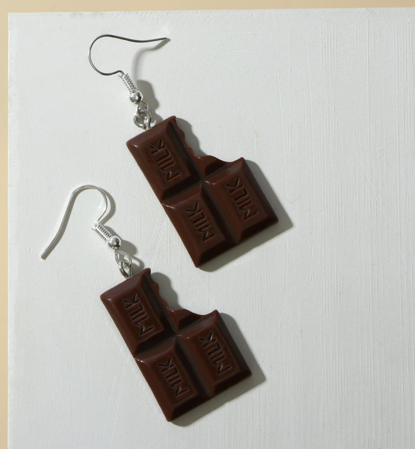 Серьги пластик 