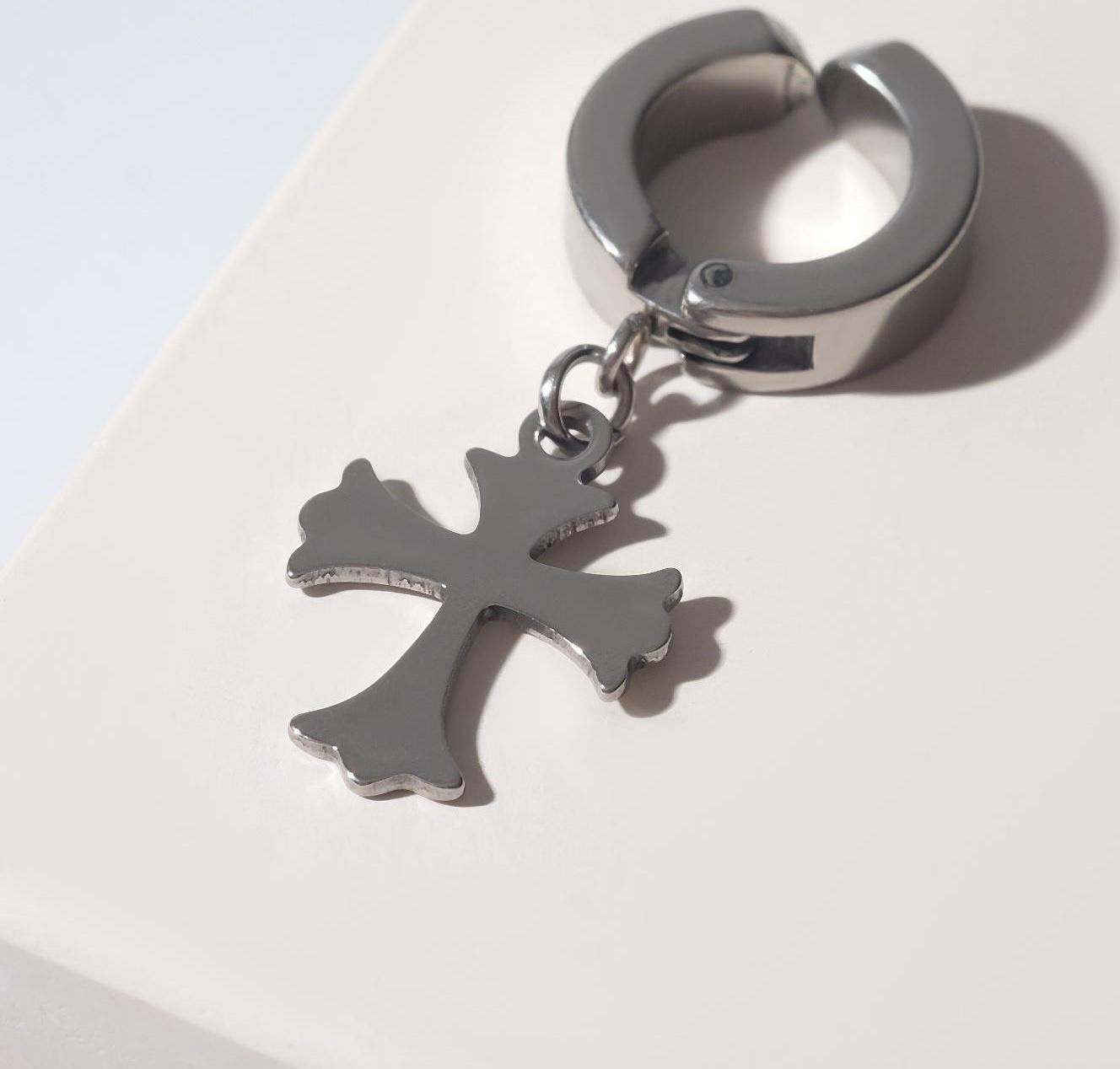 Моно-серьга 