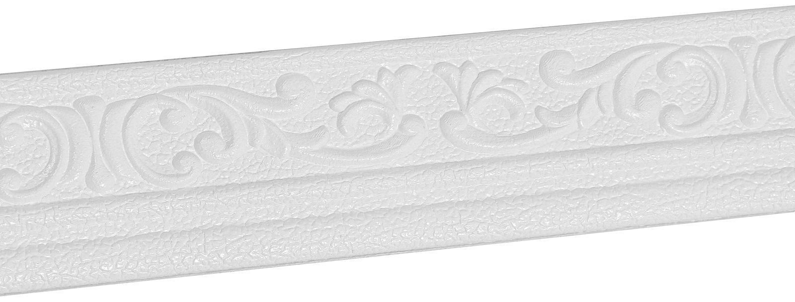 Самоклеящийся ПВХ плинтус 3D белый вензель, 2,3м