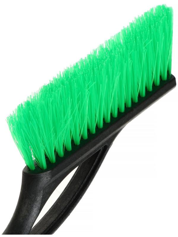 Щетка автомобильная со скребком 