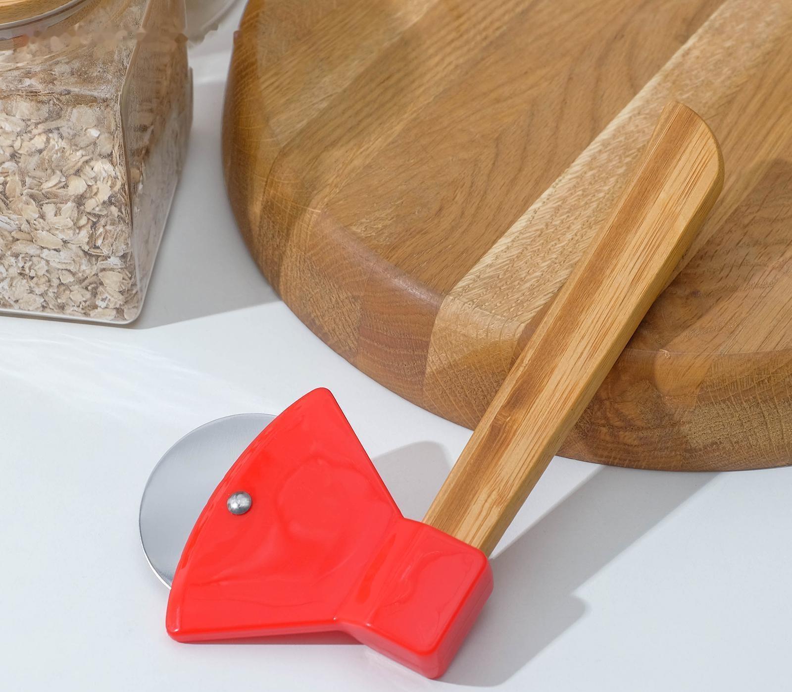 Нож для пиццы и теста «Рубака», 15 см, нержавеющая сталь, бамбук, цвет МИКС