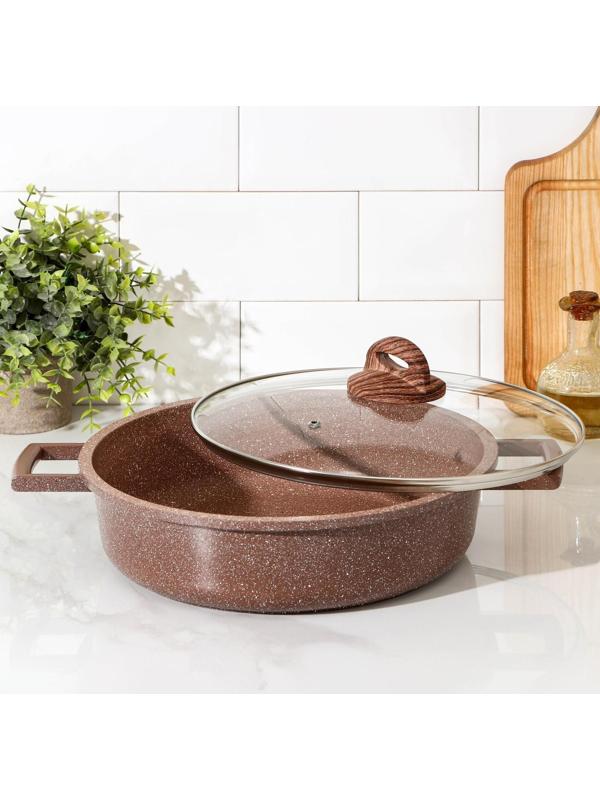 Жаровня Доляна «Брауни», d=28 см, стеклянная крышка, литые ручки, антипригарное покрытие, индукция, цвет коричневый