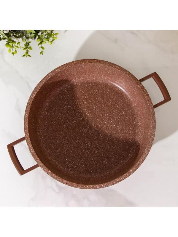 Жаровня Доляна «Брауни», d=28 см, стеклянная крышка, литые ручки, антипригарное покрытие, индукция, цвет коричневый