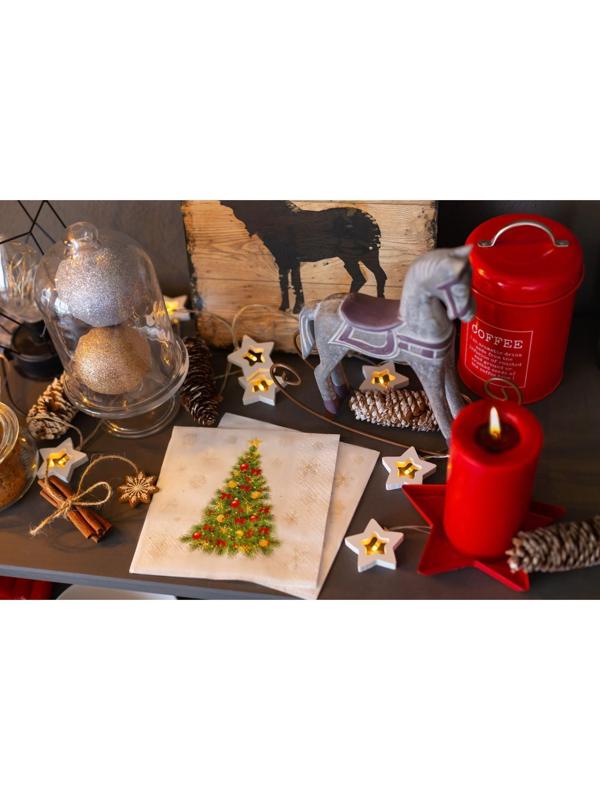 Новогодние салфетки бумажные Лилия 33х33 