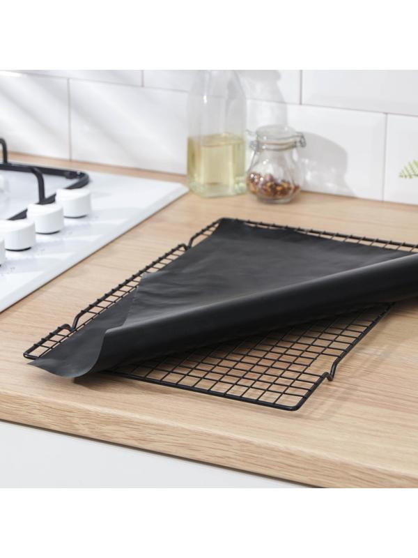 Набор тефлоновых ковриков, многоразовых, 2 шт, цвет чёрный, бежевый