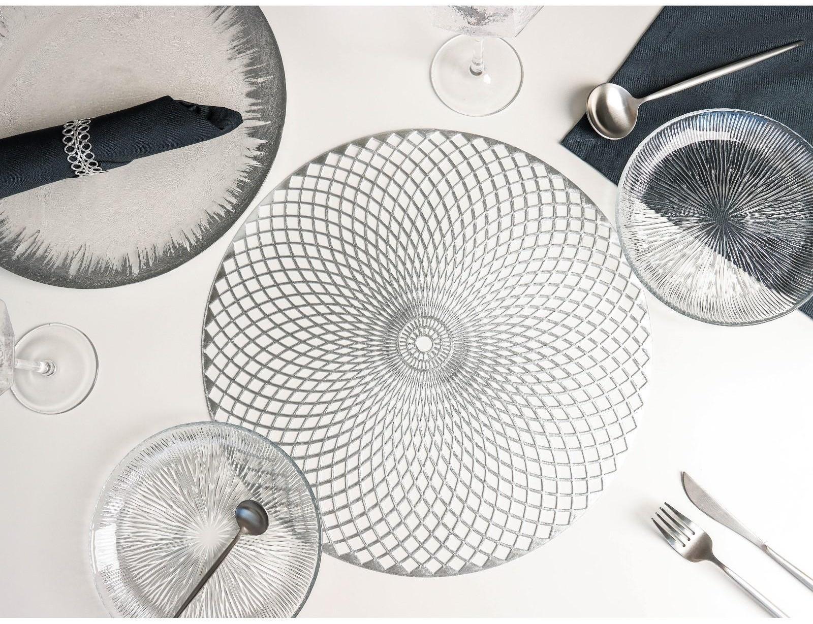 Набор салфеток сервировочных на стол Доляна «Вира», 4 шт, d=38 см, цвет серебряный