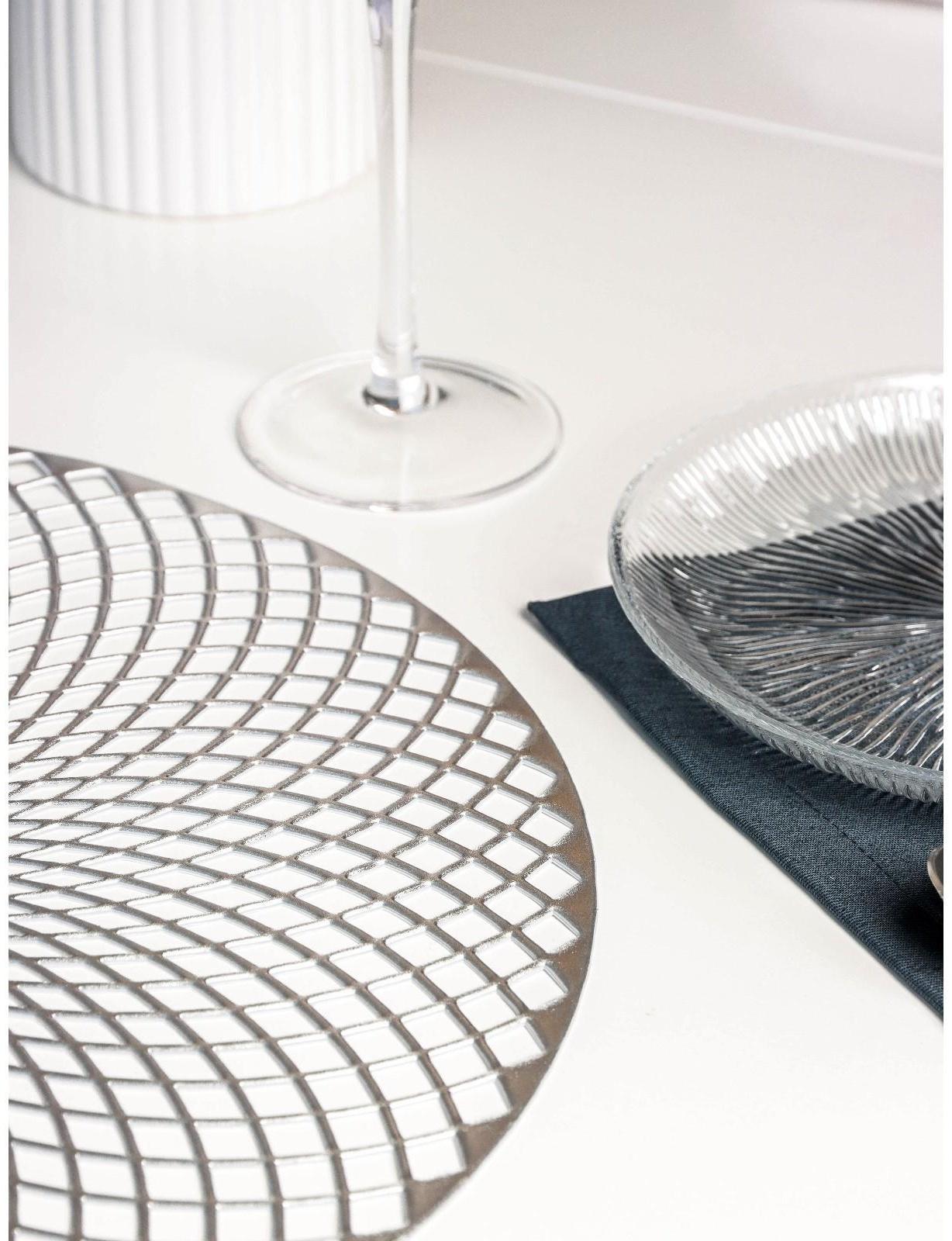 Набор салфеток сервировочных на стол Доляна «Вира», 4 шт, d=38 см, цвет серебряный