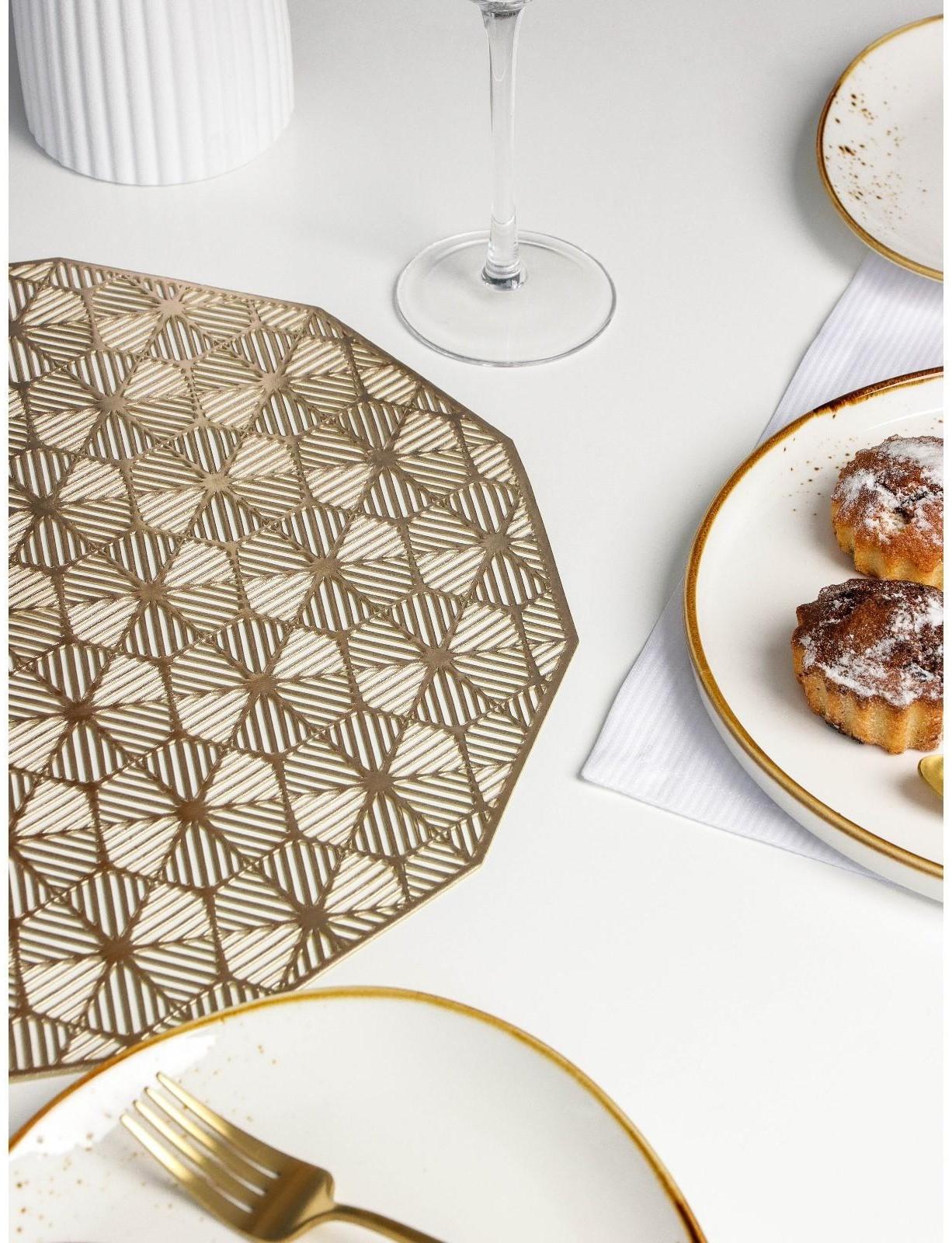 Набор салфеток сервировочных на стол Доляна «Гипноз», 4 шт, d=38 см, цвет золотой