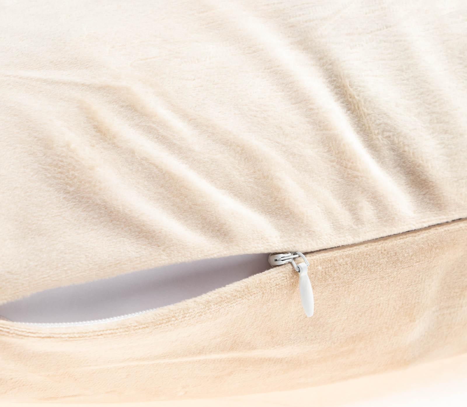 Чехол на подушку с кисточками Этель цвет молочный, 45х45 см, 100% п/э, велюр