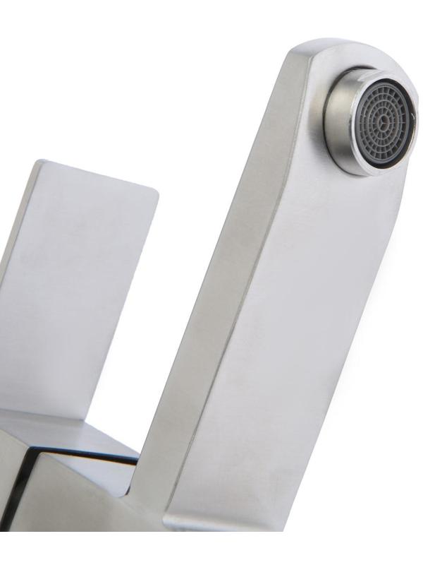 Смеситель для раковины Accoona A96201, 1-рычажный, картридж 35мм, h=18см, нерж.сталь