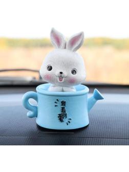 Зайчик на панель авто, качающая головой, С6