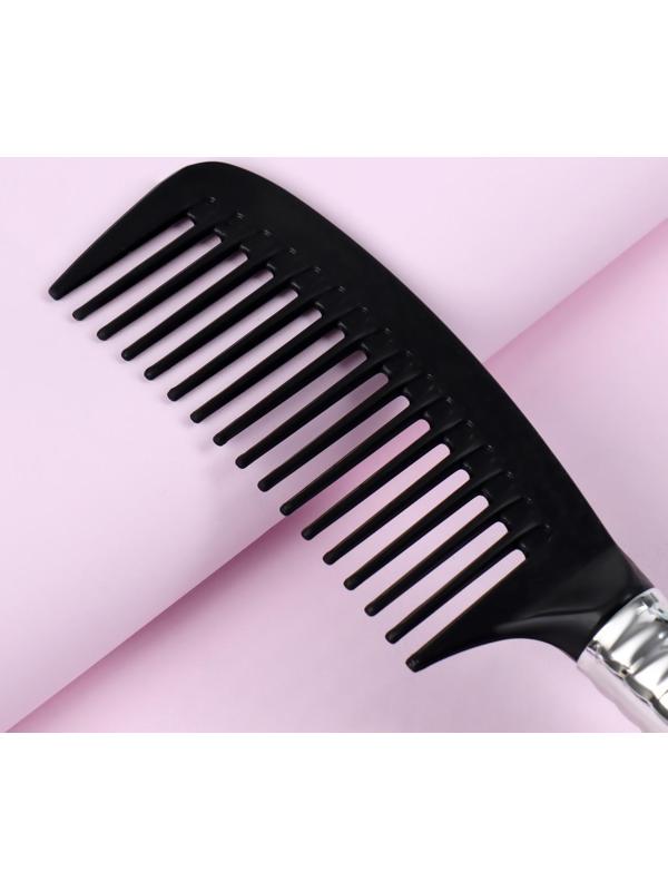 Расчёска, 4,5 х 21 см, цвет чёрный/серебристый