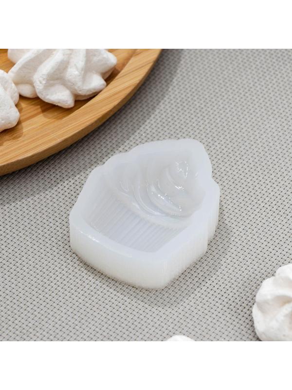 Силиконовая форма «Пирожное», 7×5,2 см, толщина 18 мм, прозрачный