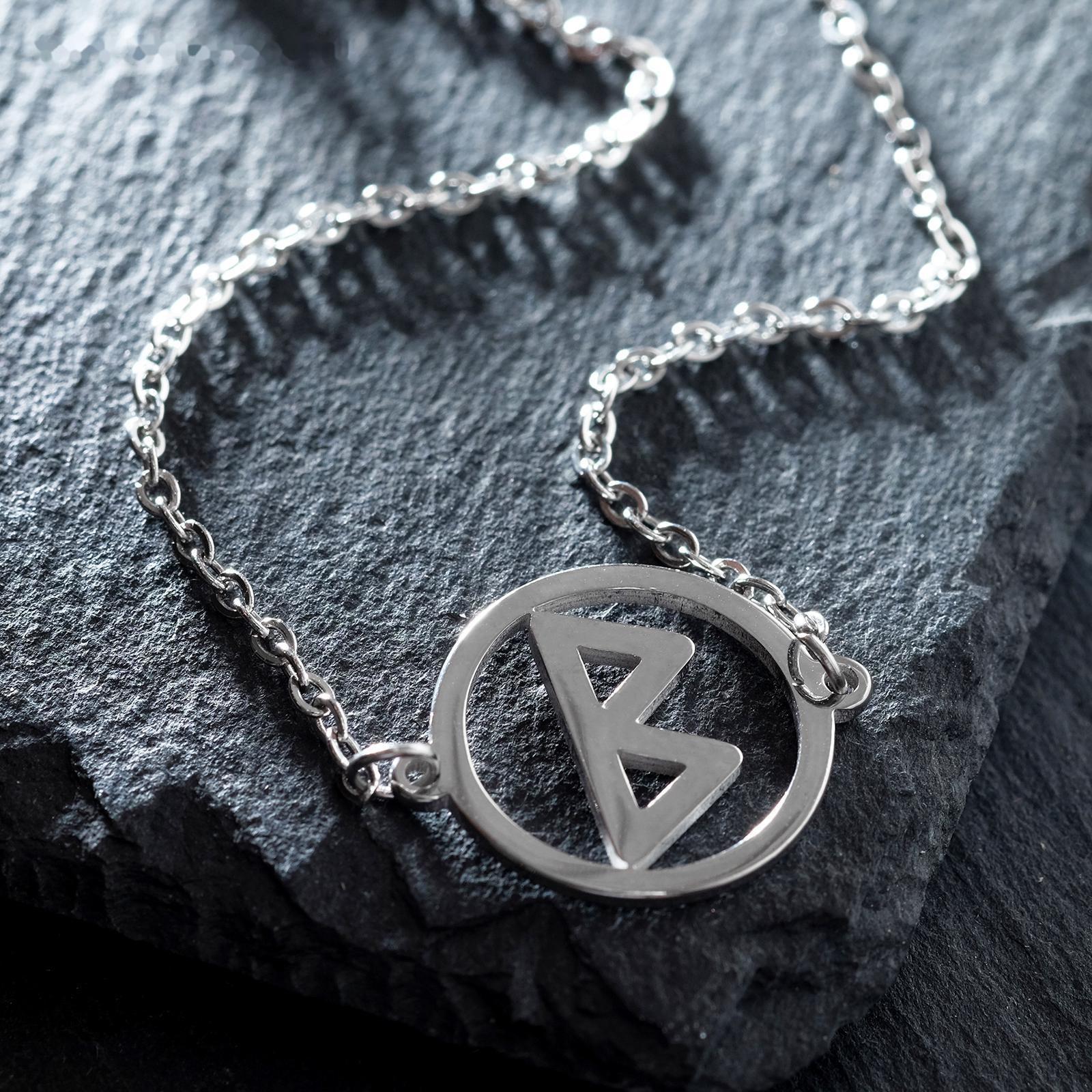 Браслет-оберег 