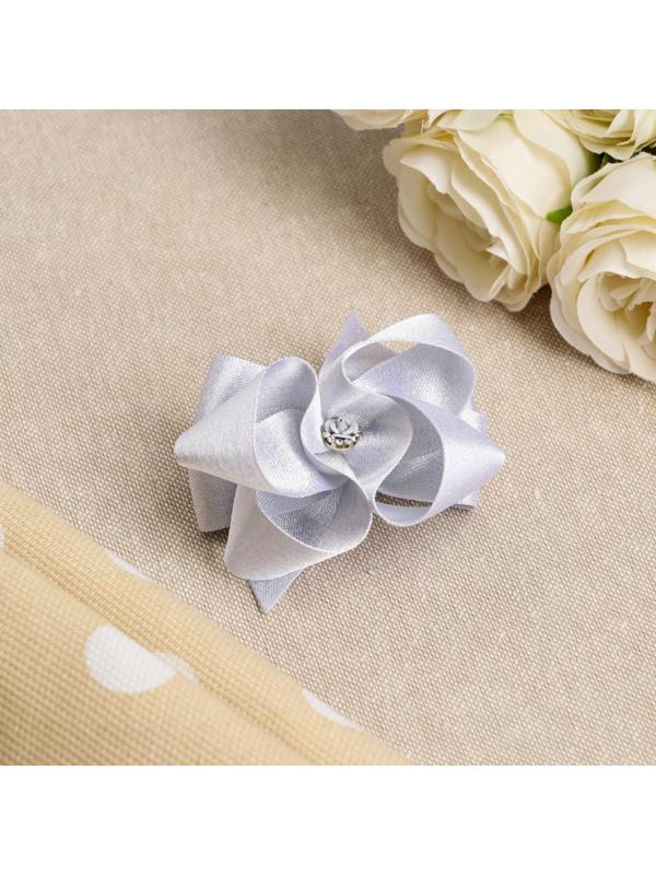 Резинка для волос с бантиком 