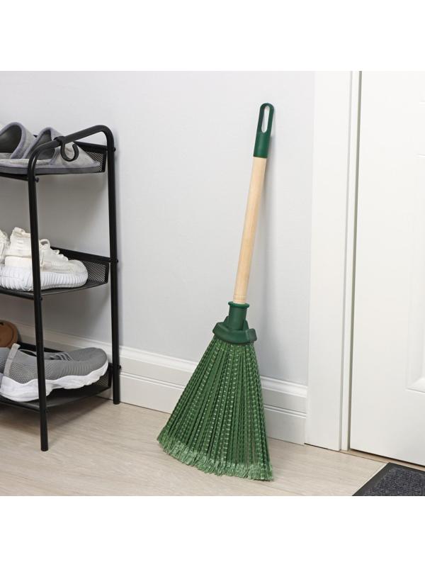 Веник полипропиленовый с черенком высшего сорта, 33 см, с наконечником