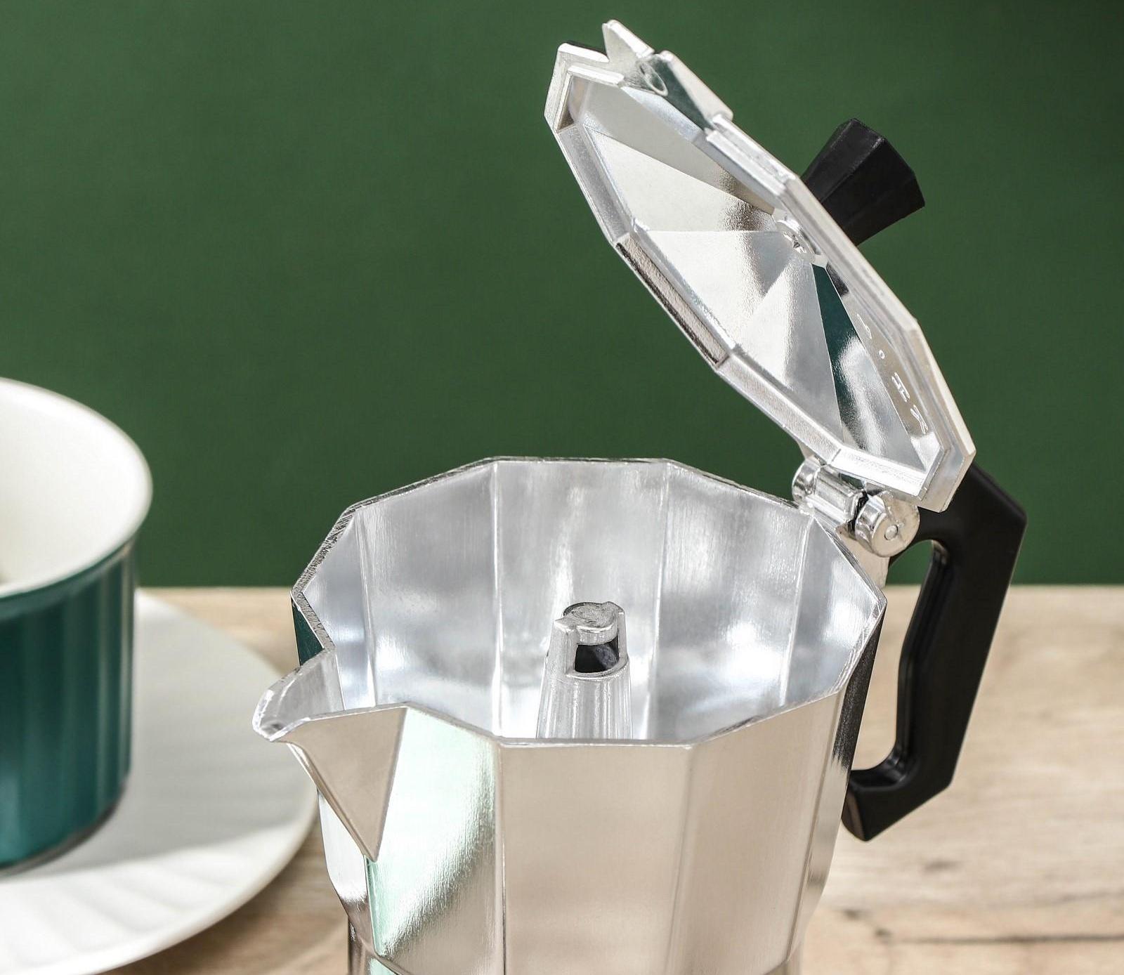 Кофеварка гейзерная Доляна Alum, на 3 чашки, 150 мл