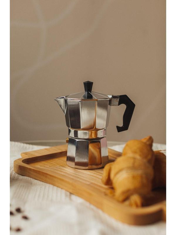 Кофеварка гейзерная Доляна Alum, на 3 чашки, 150 мл