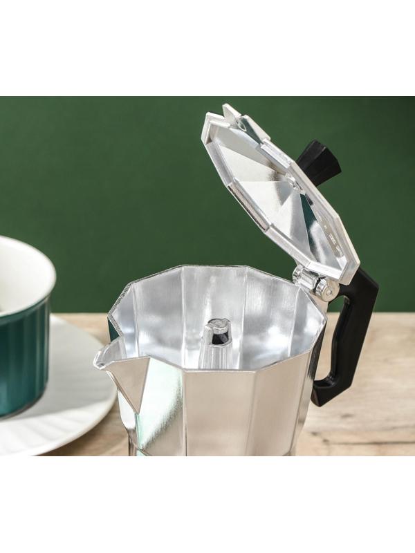 Кофеварка гейзерная Доляна Alum, на 3 чашки, 150 мл