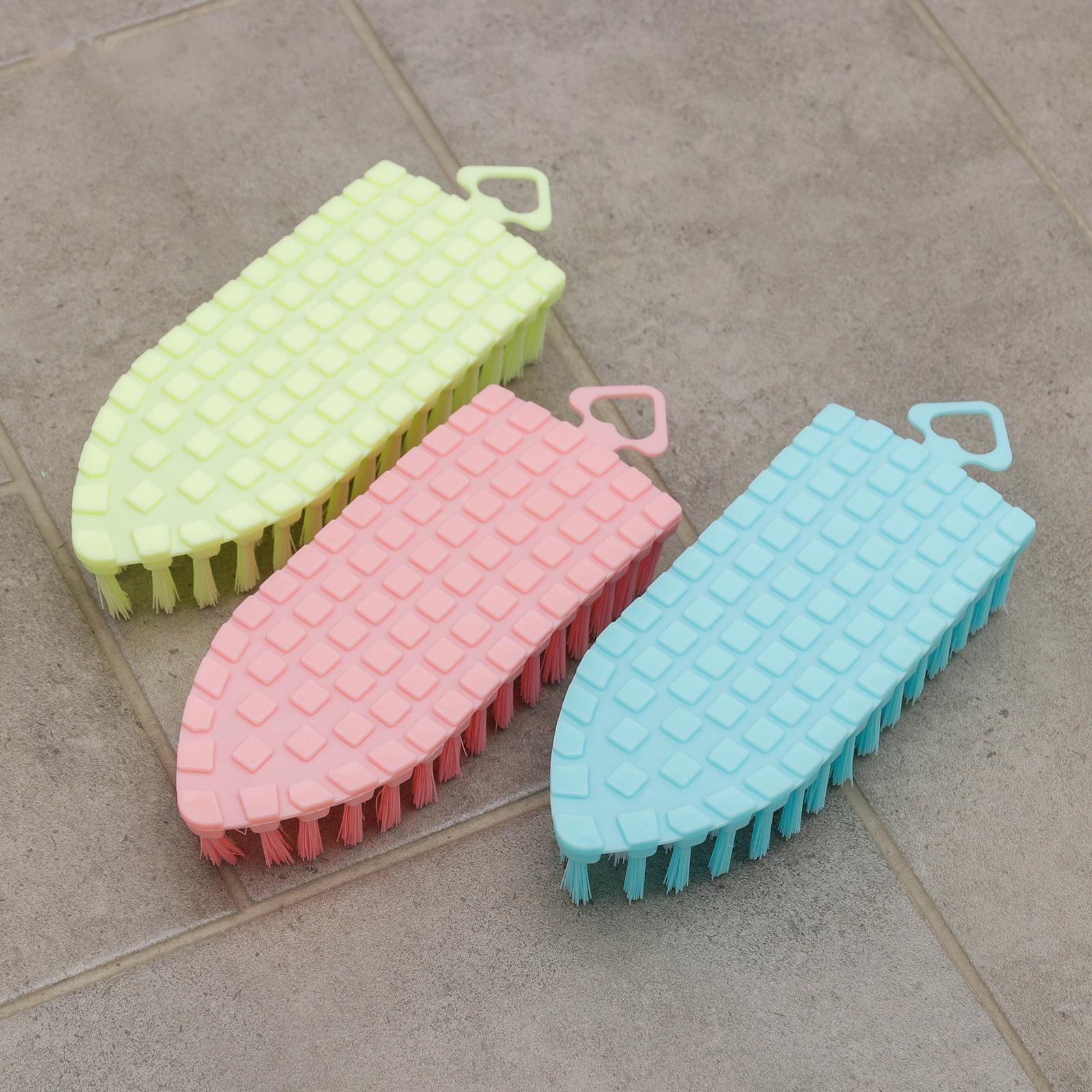 Щётка-утюжок Доляна, гибкая, 15,5×6,5×3,5 см, цвет МИКС