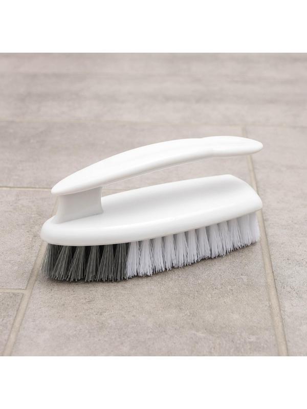 Щётка-утюжок «Дельта», 15×5,5×7,5 см, цвет МИКС