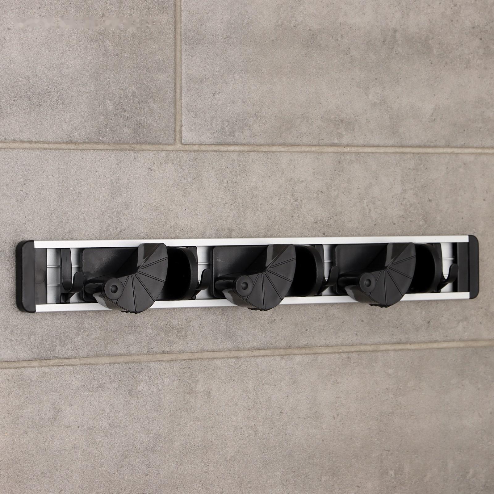 Держатель для уборочного инвентаря, 40×5×4 см, 3 отделения, алюминий