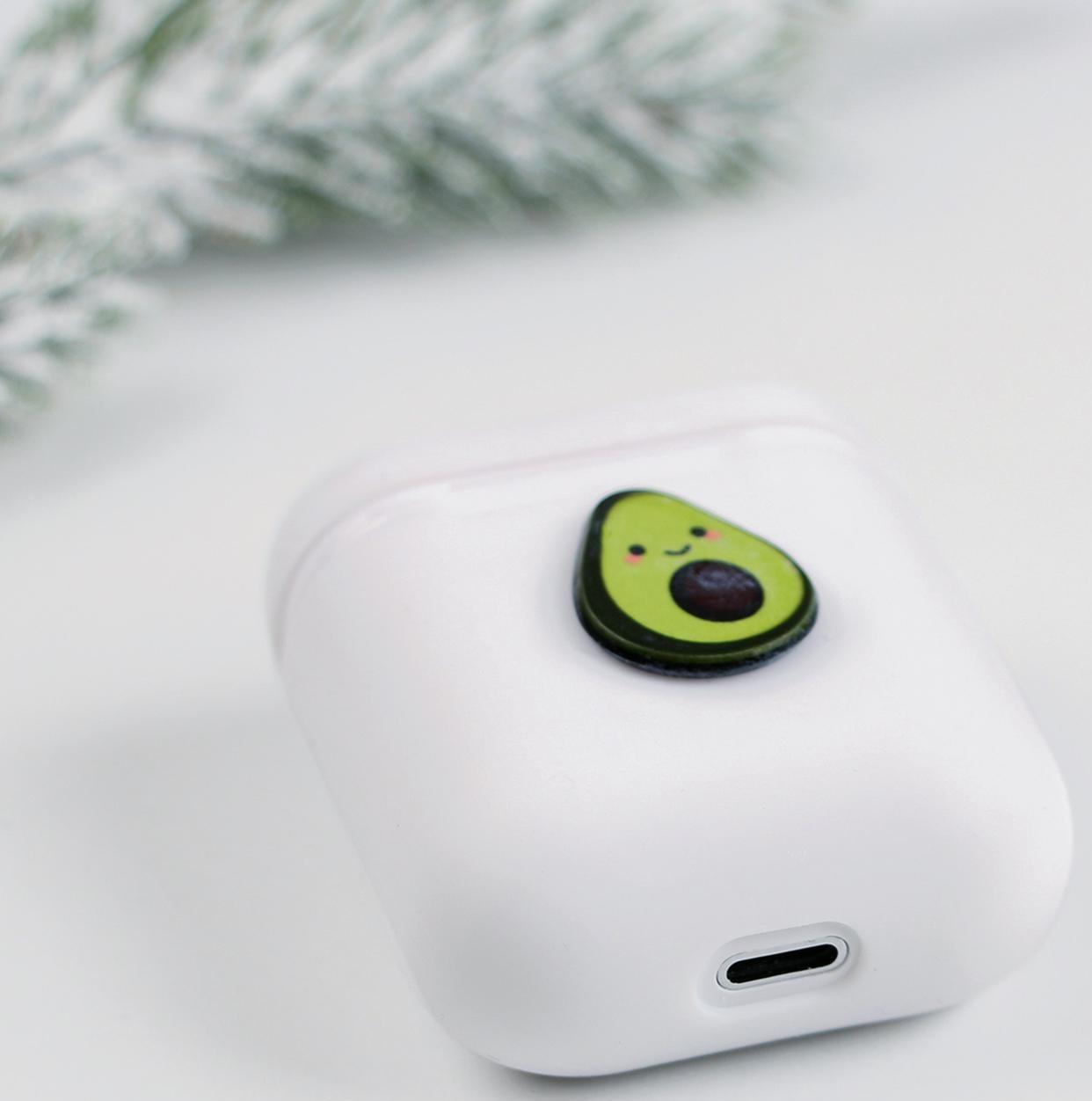 Чехол для беспроводных наушников «Новогодний лайф», 5,5 х 4,7 см