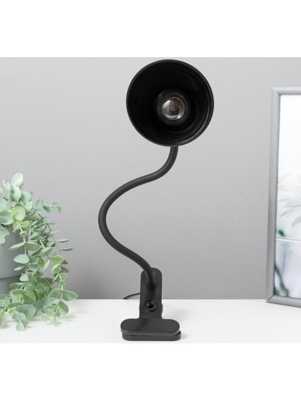 Настольная лампа 16700/1BK Е27 15Вт черный