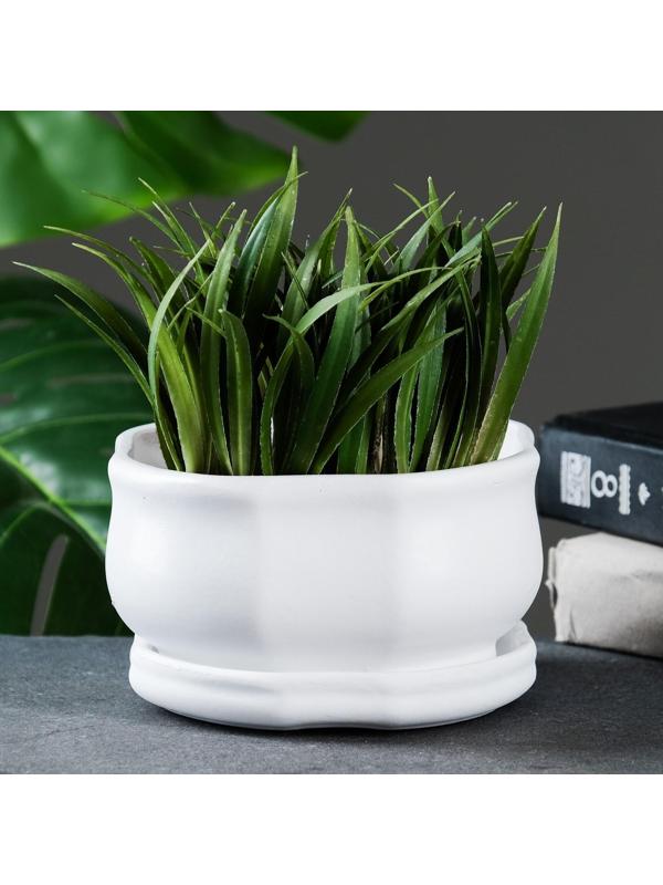 Горшок «Лилия» белое, 0 85 л/ 8,5х15 см